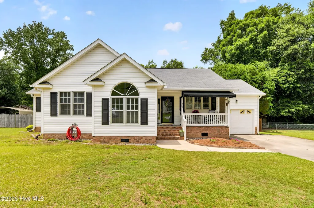 382 Stone Gate Drive Greenville NC 27858