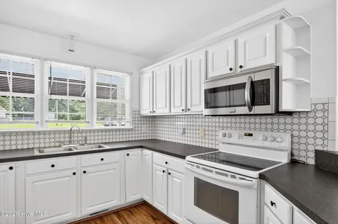 382 Stone Gate Drive Greenville NC 27858