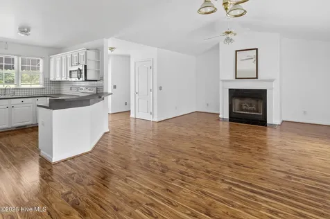 382 Stone Gate Drive Greenville NC 27858