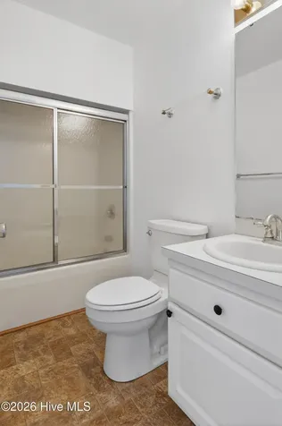 382 Stone Gate Drive Greenville NC 27858