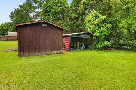 382 Stone Gate Drive Greenville NC 27858