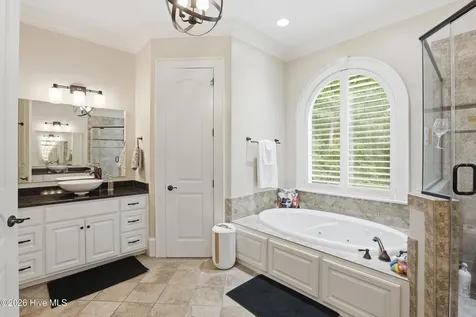 4337 Lagan Circle Winterville NC 28590