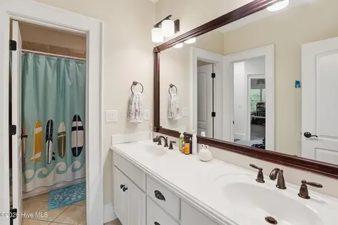 4337 Lagan Circle Winterville NC 28590
