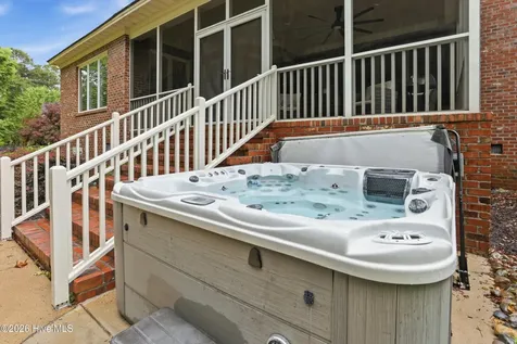 4337 Lagan Circle Winterville NC 28590