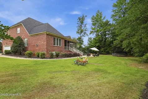 4337 Lagan Circle Winterville NC 28590