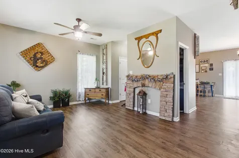 214 Stephen Court Havelock NC 28532