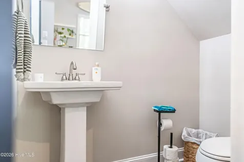 211 Campbell Street Aberdeen NC 28315
