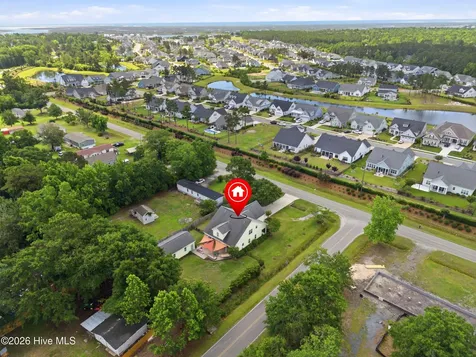 807 Factory Road Hampstead NC 28443