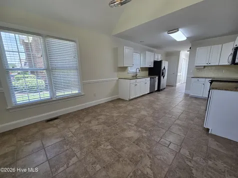 102 White Oak Drive Greenville NC 27858
