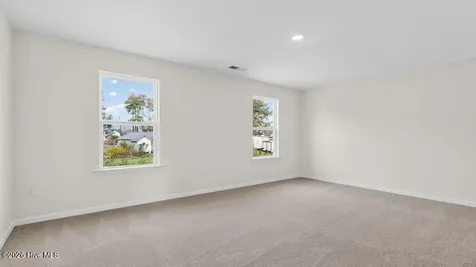 673 Wilder Bloom Path Aberdeen NC 28315