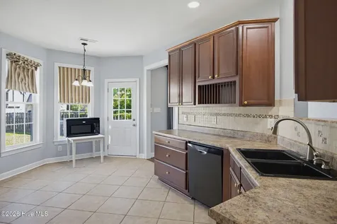 300 Walkens Woods Lane Jacksonville NC 28546