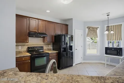 300 Walkens Woods Lane Jacksonville NC 28546