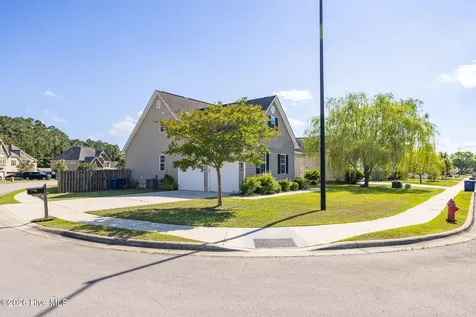 300 Walkens Woods Lane Jacksonville NC 28546