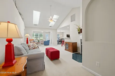 153 N Belvedere Drive Hampstead NC 28443