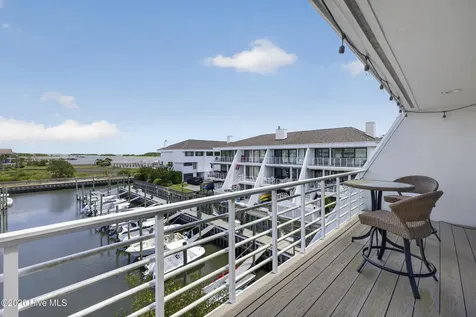 5419 Marina Club Drive Wilmington NC 28409