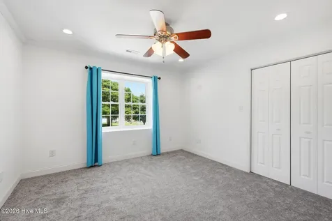 138 Yacht Club Drive Newport NC 28570