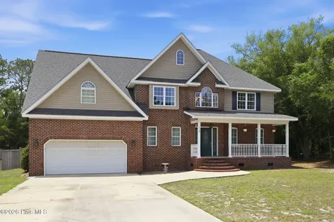 138 Yacht Club Drive Newport NC 28570