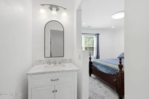 138 Yacht Club Drive Newport NC 28570