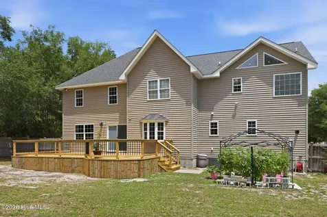 138 Yacht Club Drive Newport NC 28570