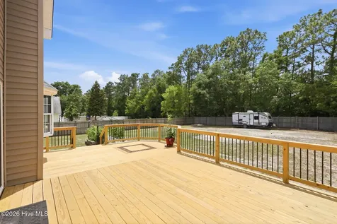 138 Yacht Club Drive Newport NC 28570