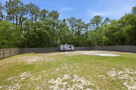 138 Yacht Club Drive Newport NC 28570