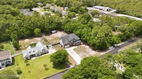 138 Yacht Club Drive Newport NC 28570