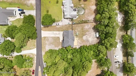 138 Yacht Club Drive Newport NC 28570