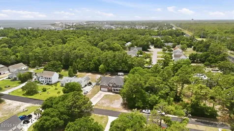 138 Yacht Club Drive Newport NC 28570