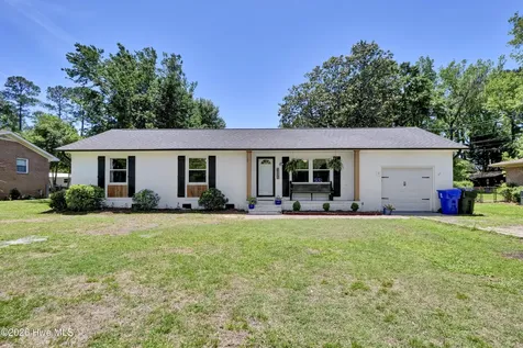225 Mohican Trail Wilmington NC 28409