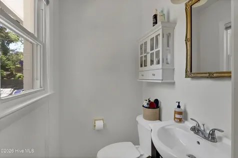 225 Mohican Trail Wilmington NC 28409