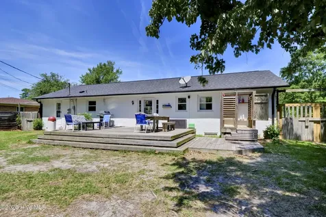 225 Mohican Trail Wilmington NC 28409