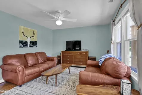 225 Mohican Trail Wilmington NC 28409