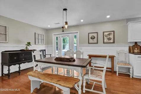 225 Mohican Trail Wilmington NC 28409