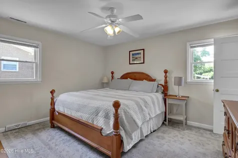 225 Mohican Trail Wilmington NC 28409