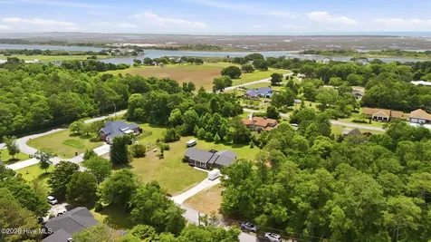 102 Beaver Trail Hubert NC 28539