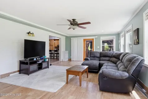102 Beaver Trail Hubert NC 28539
