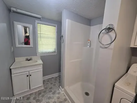 407 S Johnson Street Mount Olive NC 28365