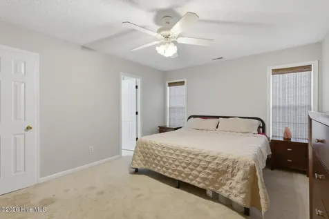 216 Yearling Loop Jacksonville NC 28540