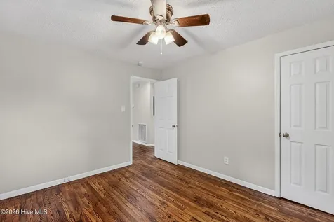 504 Clyde Drive Jacksonville NC 28540