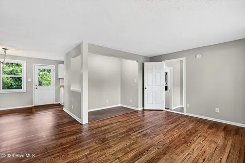 504 Clyde Drive Jacksonville NC 28540