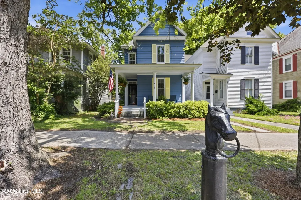 612 W Main Street Elizabeth City NC 27909