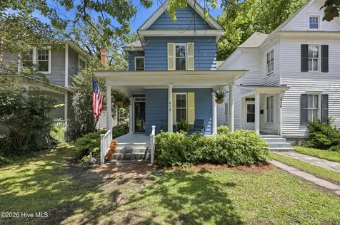 612 W Main Street Elizabeth City NC 27909