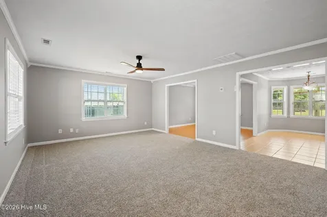 305 W Howard Drive Jacksonville NC 28540