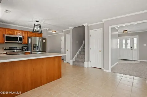 305 W Howard Drive Jacksonville NC 28540