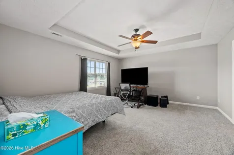 305 W Howard Drive Jacksonville NC 28540