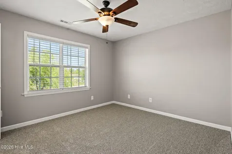 305 W Howard Drive Jacksonville NC 28540