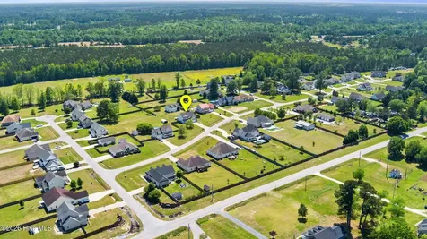 305 W Howard Drive Jacksonville NC 28540