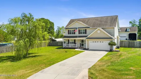 305 W Howard Drive Jacksonville NC 28540