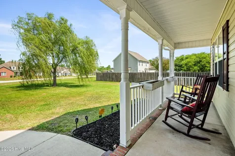 305 W Howard Drive Jacksonville NC 28540