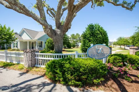 2115 Lennoxville Road Beaufort NC 28516